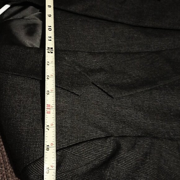 Valentino Uomo Men 2 Peice Gray Suit     42R - Picture 14 of 16